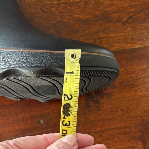 NWOT - Black Ankle Boots Clarks - Picture 4 of 12